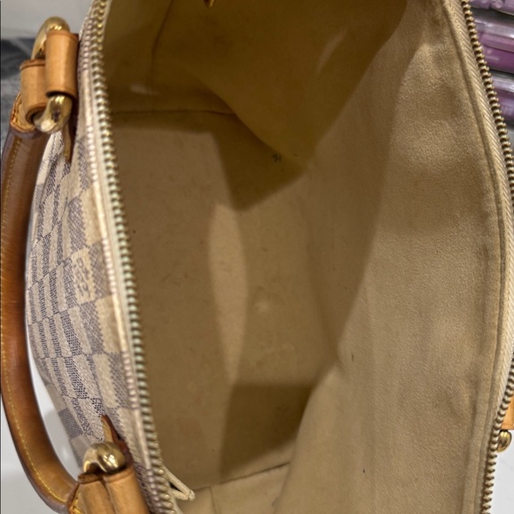 Authentic Louis Vuitton Top Handle tote - Picture 7 of 9